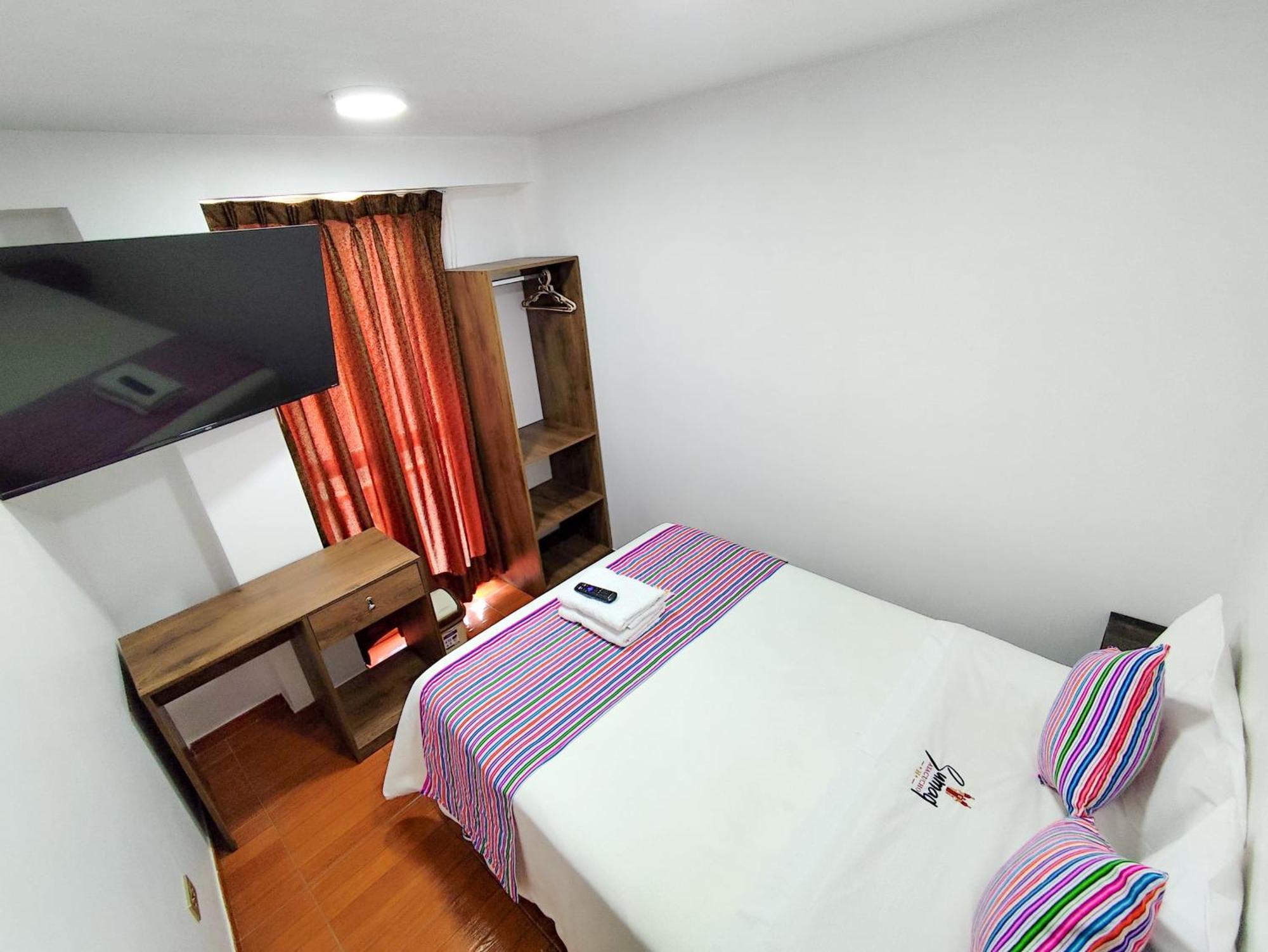 איאקוצ'ו Golden Paris Hotel "Descuentos Junio" מראה חיצוני תמונה
