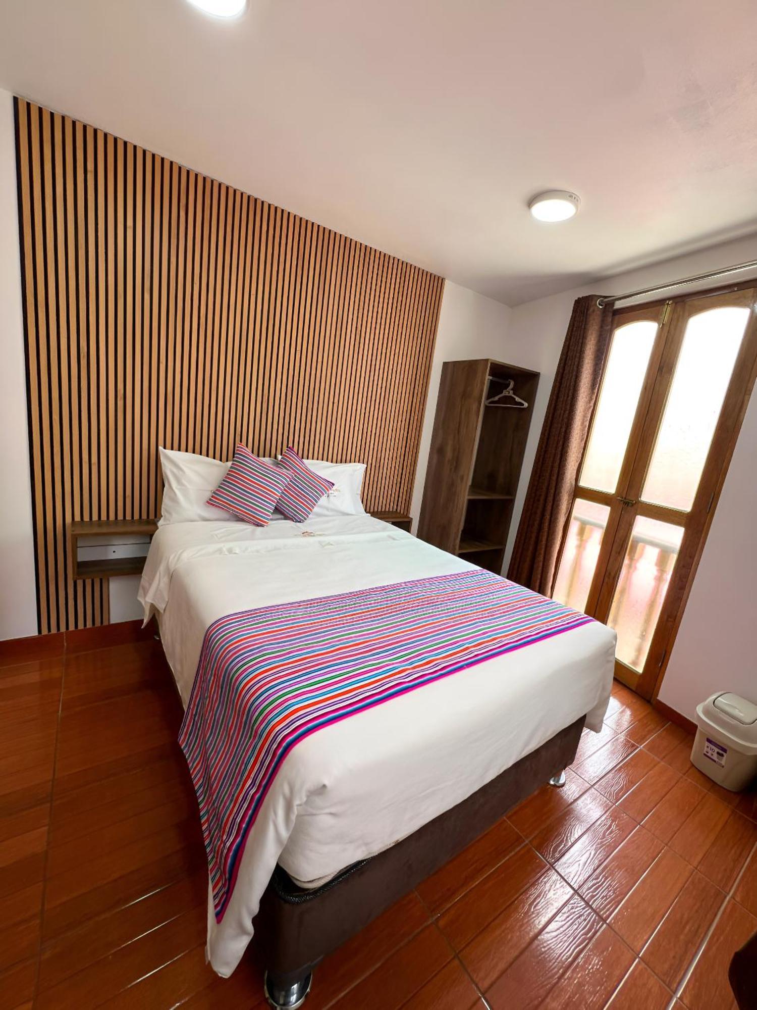 איאקוצ'ו Golden Paris Hotel "Descuentos Junio" מראה חיצוני תמונה